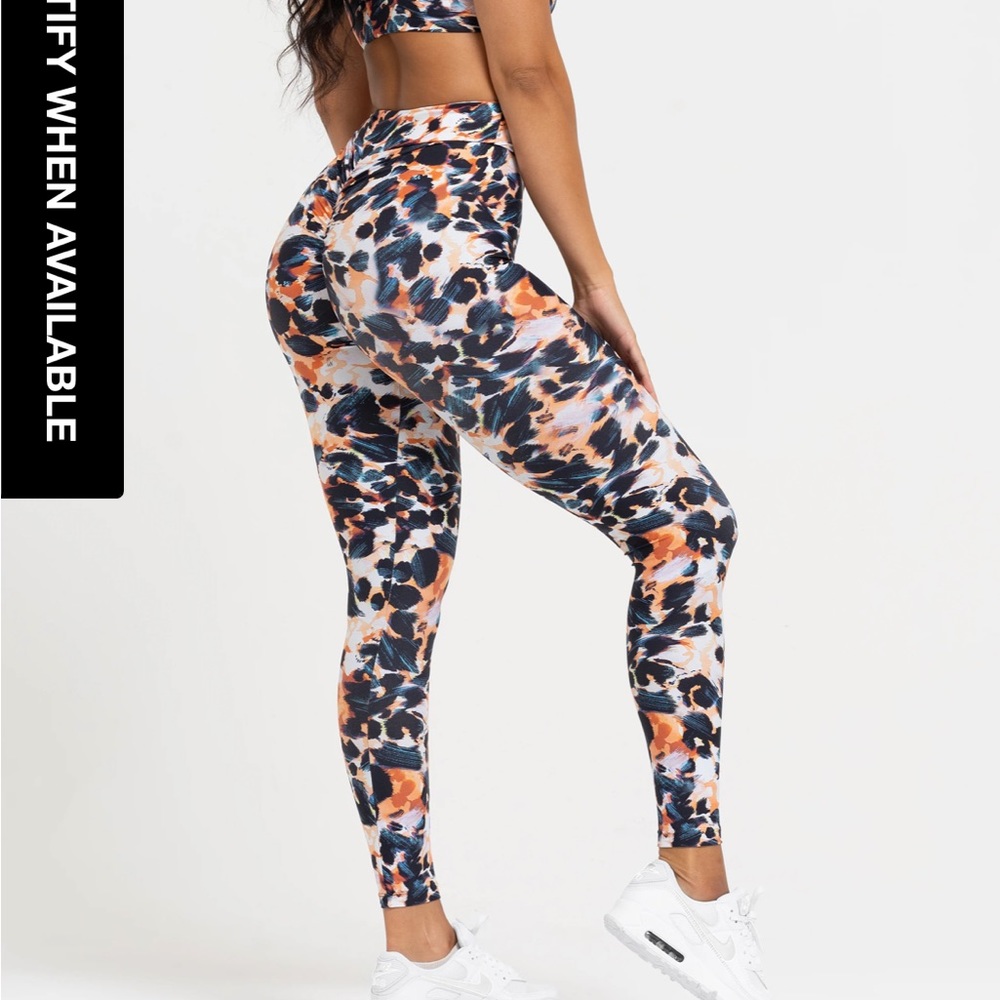 Lici Fit wild thing high waist scrunch legging